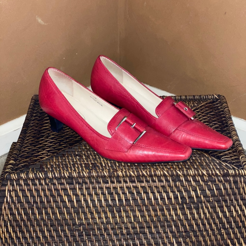 Talbots two inch buckle heel